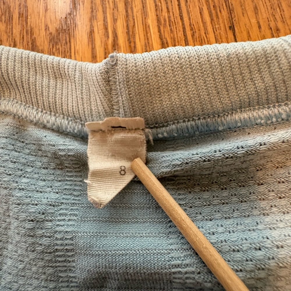 Lululemon Light Blue Swiftly Tech Tee 8 Discoloration Read - Picture 5 of 10